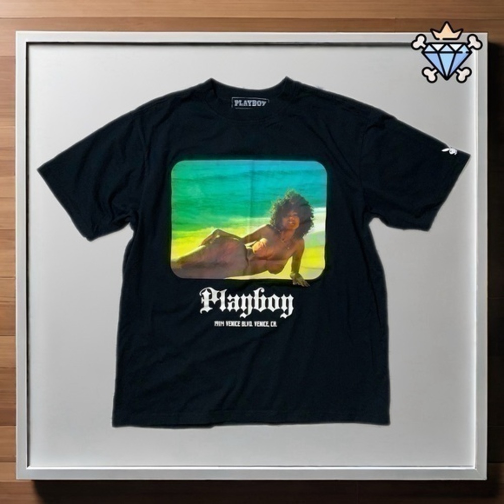 PLAYBOY BY PACSUN REGULAR FIT GRAPHIC TEE SIZE LARGE STREETWEAR FASHION